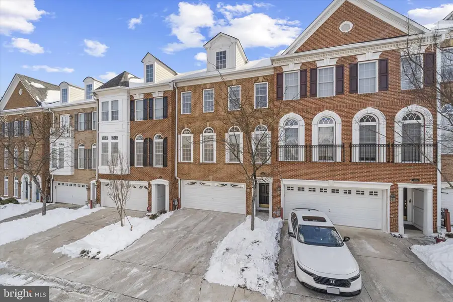 4017 Verret Dr #51, Fairfax, VA 22030 - Image #2