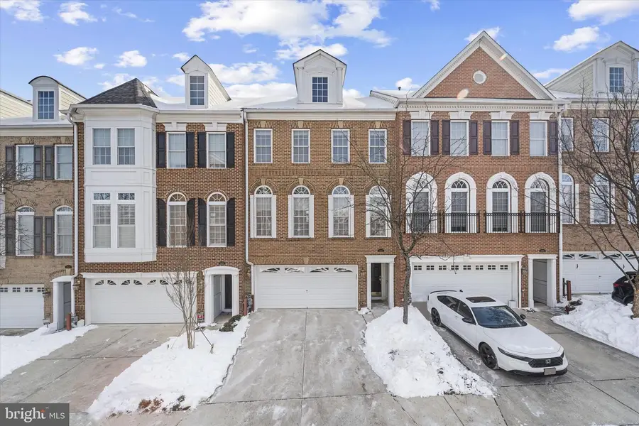 4017 Verret Dr #51, Fairfax, VA 22030 - Image #3