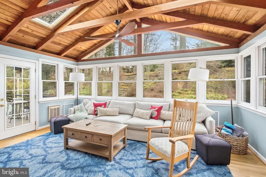 8130 Briar Creek Dr, Annandale, VA 22003 - Image #2