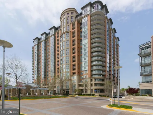8220 Crestwood Heights Dr #1410, MCLEAN, VA 22102