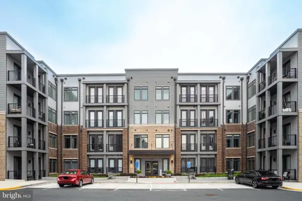 1669 Bandit Loop #109a, RESTON, VA 20190