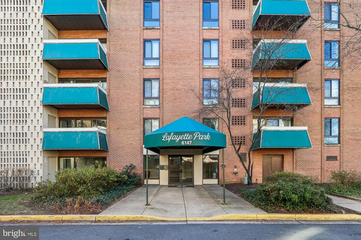 6147 Leesburg Pike #107, Falls Church, VA 22041 - Image #1