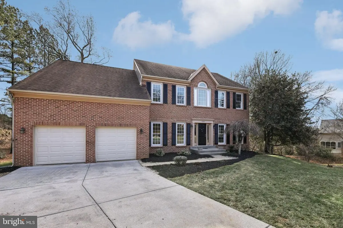 4307 Wynnwood Dr, Annandale, VA 22003 - Image #1