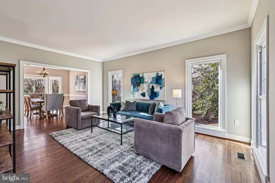 4307 Wynnwood Dr, Annandale, VA 22003 - Image #3