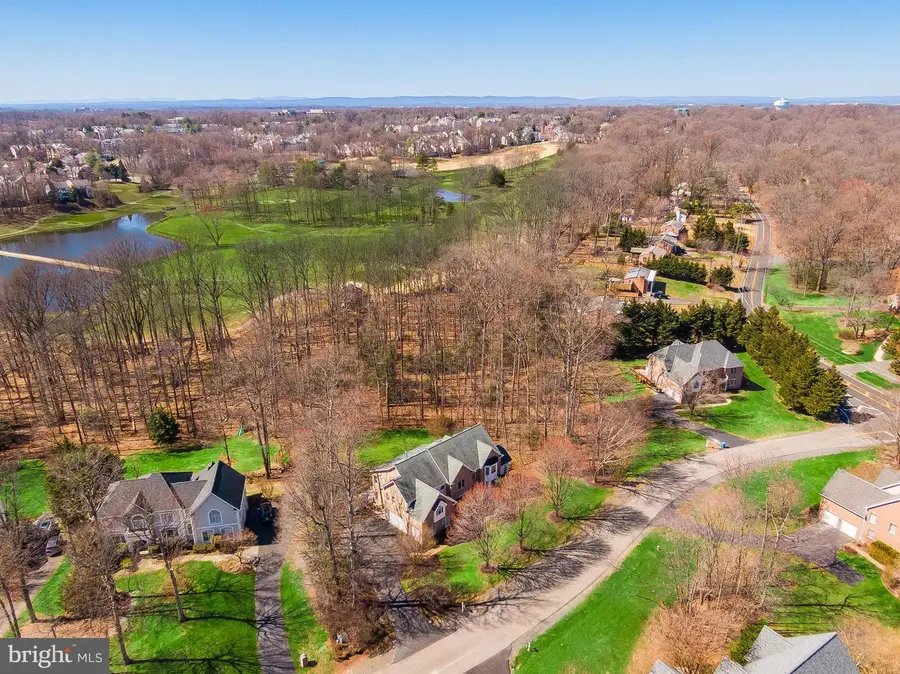 3684 Waples Crest Ct, Oakton, VA 22124 - #3