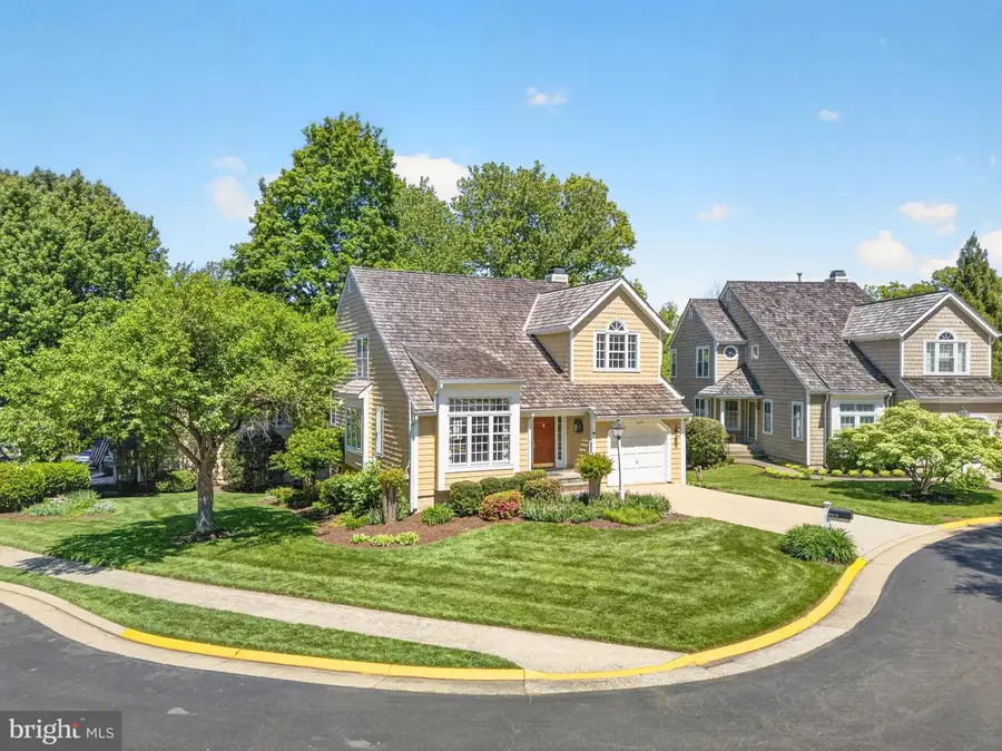 1273 Lamplighter Way, Reston, VA 20194 - #2