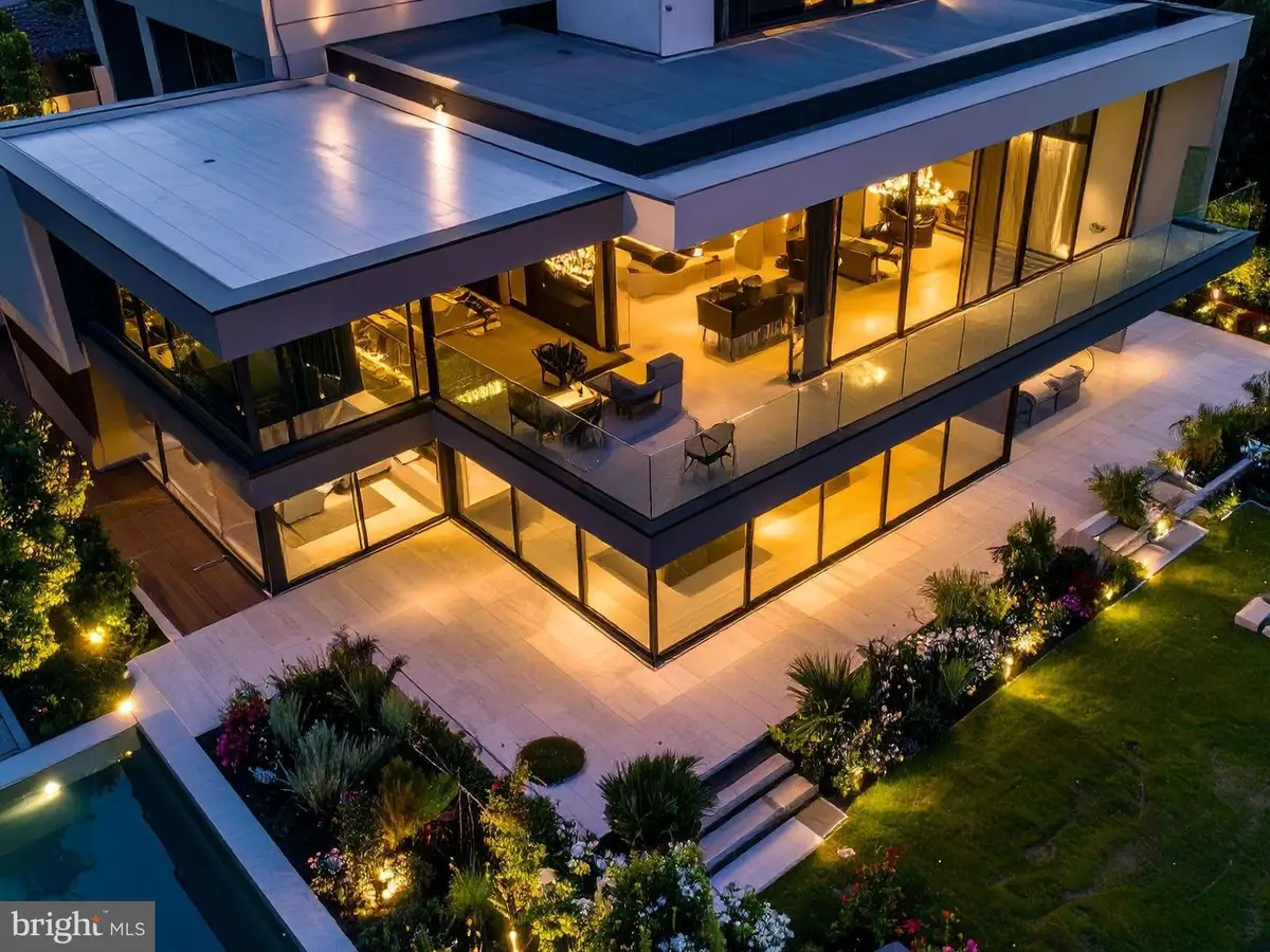 8721 Little River Tpke, Fairfax, VA 22031 - Image #1