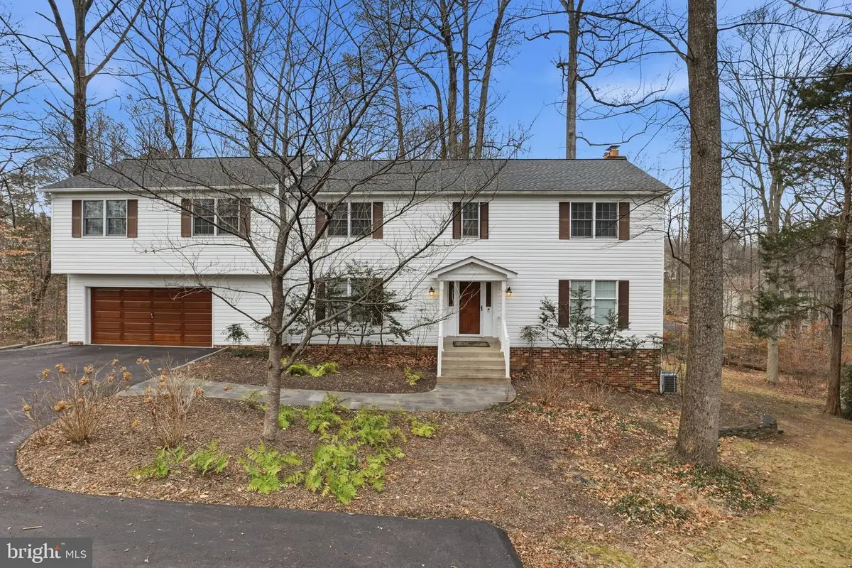 6804 Jeremiah Ct, Fairfax Station, VA 22039 - #1