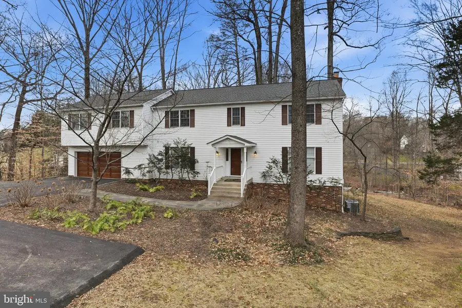 6804 Jeremiah Ct, Fairfax Station, VA 22039 - #2