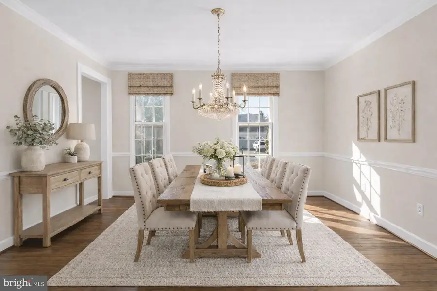 15470 Meherrin Dr, Centreville, VA 20120 - Image #3