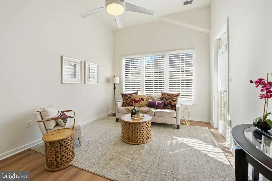 1305-o Windleaf Dr, Reston, VA 20194 - Image #3