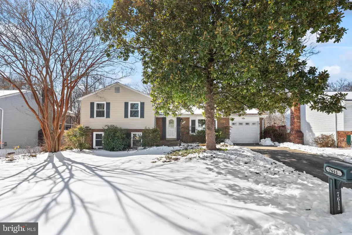 7611 Camp Alger Ave, Falls Church, VA 22042 - #1