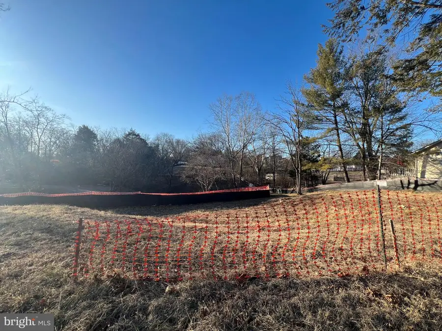 7106 Centreville Rd, Centreville, VA 20121 - Image #2