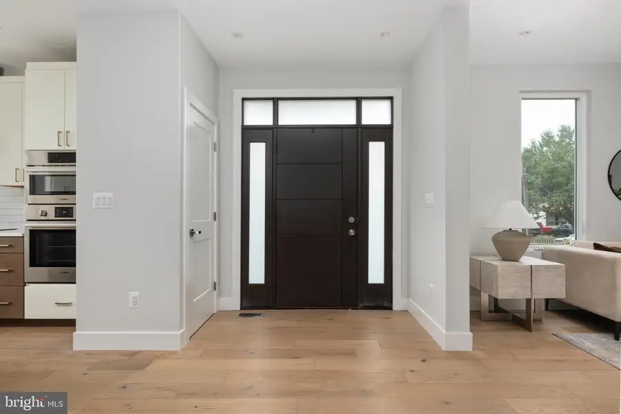 7435 Nigh Rd, Falls Church, VA 22043 - #2