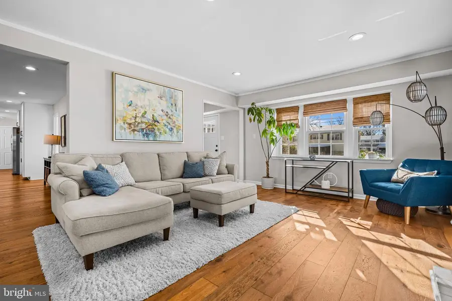 4103 Meadow Hill Ln, Fairfax, VA 22033 - Image #3