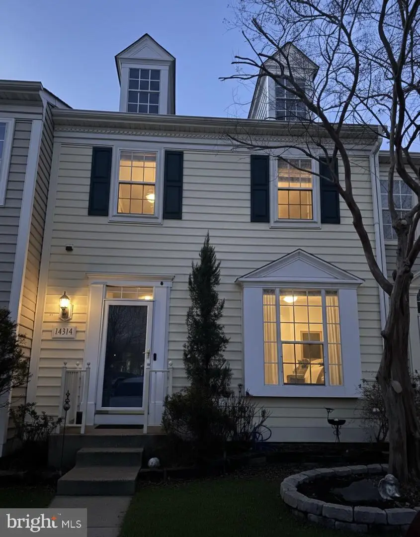 14317 Flomation Ct, Centreville, VA 20121 - #1