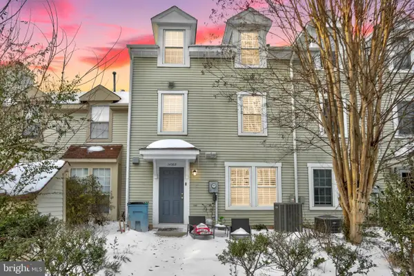 14368 Gringsby Ct, CENTREVILLE, VA 20120