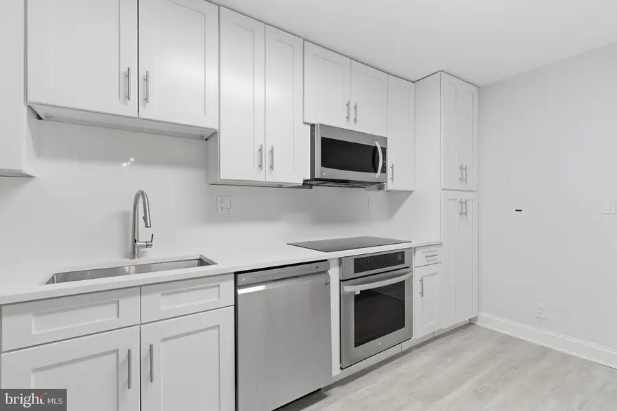 8350 Greensboro Dr #517, McLean, VA 22102 - Image #3