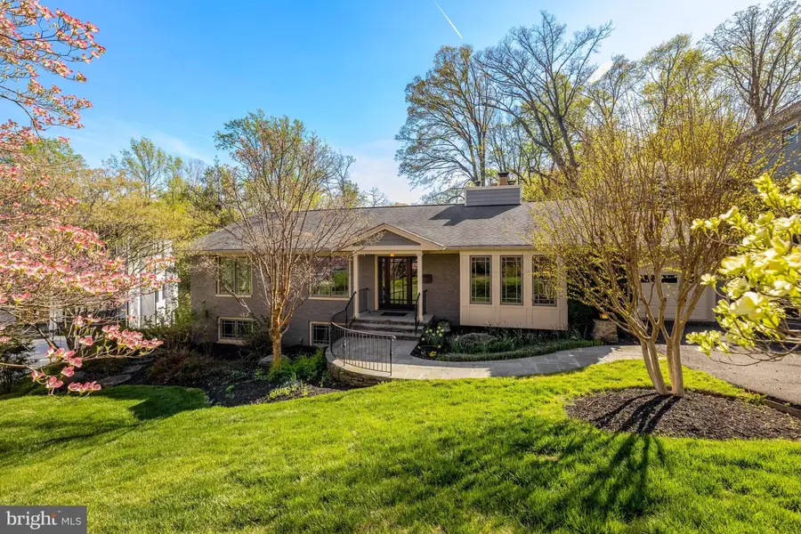 1432 Waggaman Cir, McLean, VA 22101 - #3