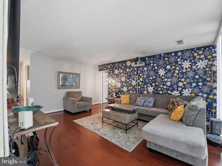 1546 Northgate Sq #unit 21c, Reston, VA 20190 - Image #3