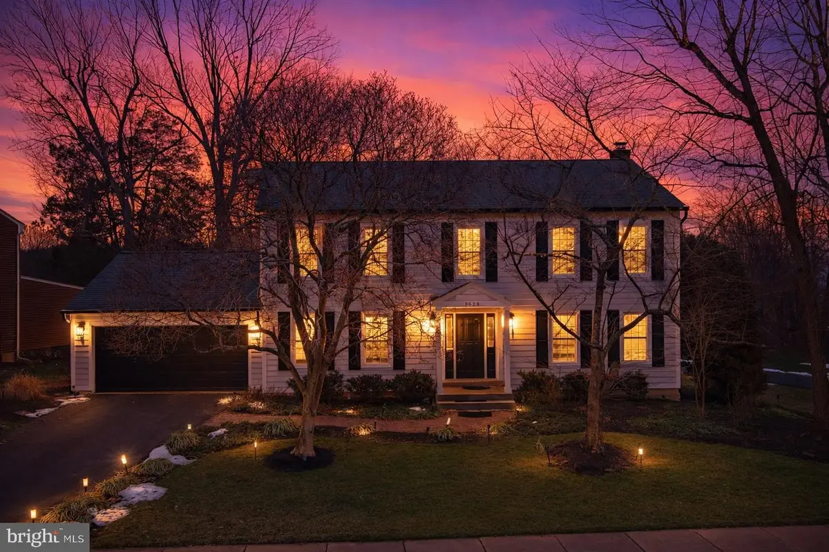 3623 Great Laurel Ln, Fairfax, VA 22033 - #1
