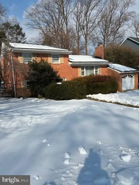 1712 Strine Dr, MCLEAN, VA 22101