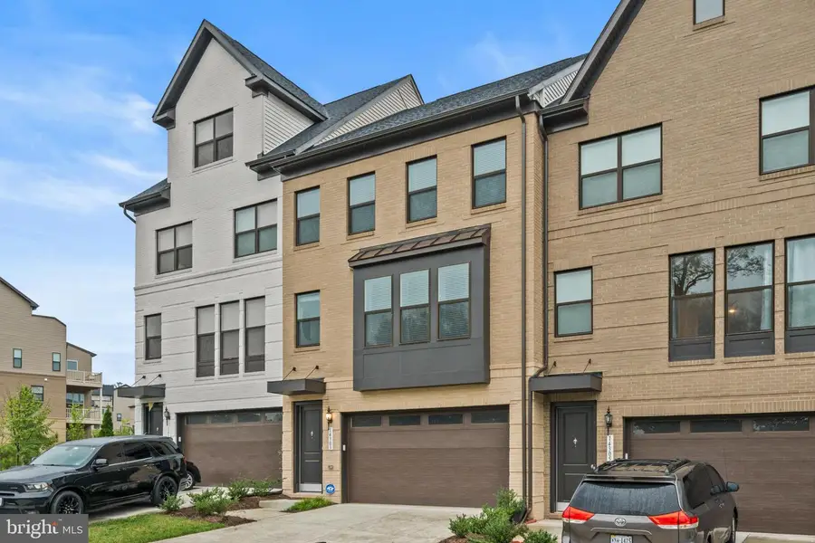 14303 Yesler Ave, Chantilly, VA 20151 - #2