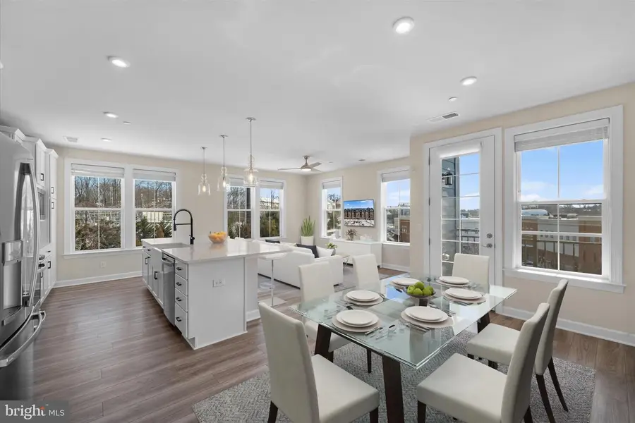 3927 Fair Ridge Dr #409, Fairfax, VA 22033 - Image #2