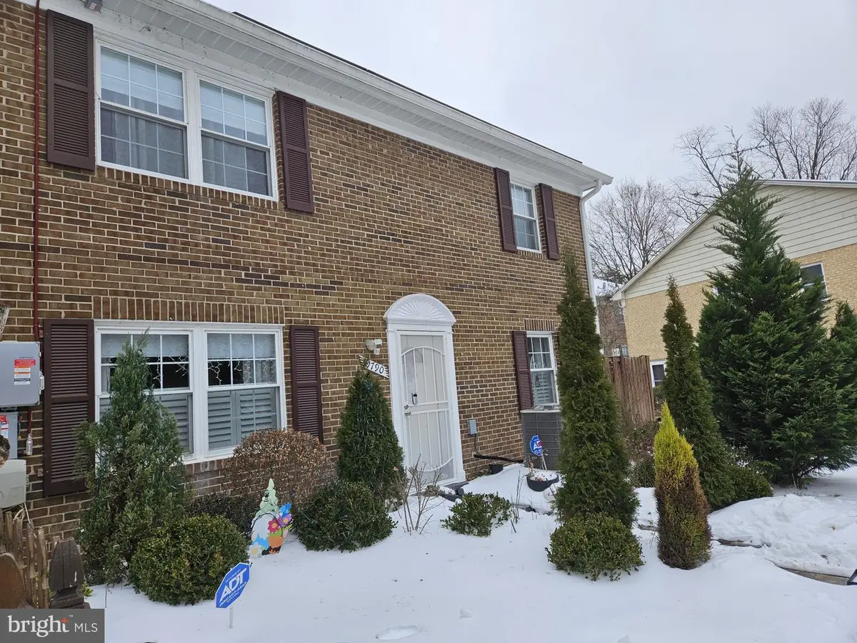 9790 Hagel Cir, Lorton, VA 22079 - Image #1