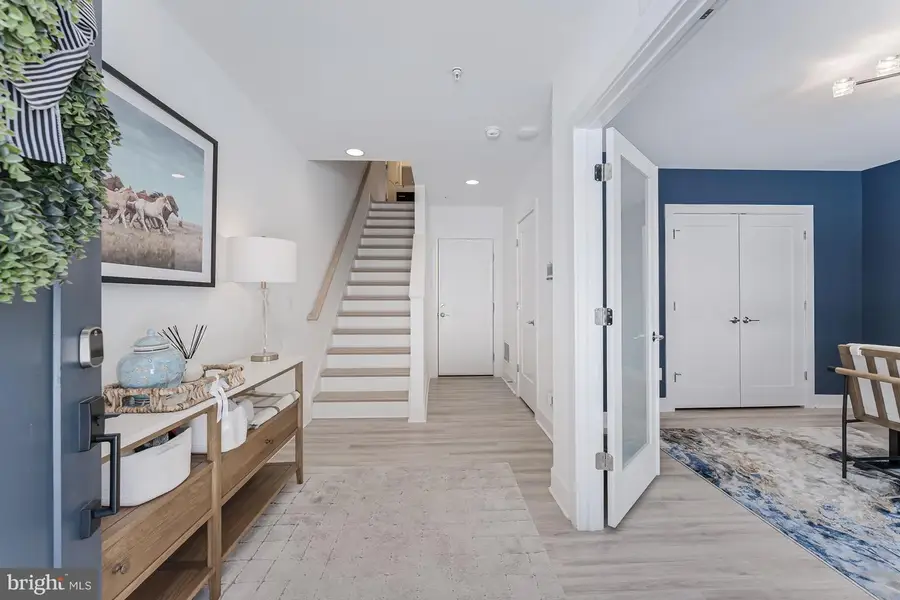 7397 Blade Dr, Falls Church, VA 22042 - #2