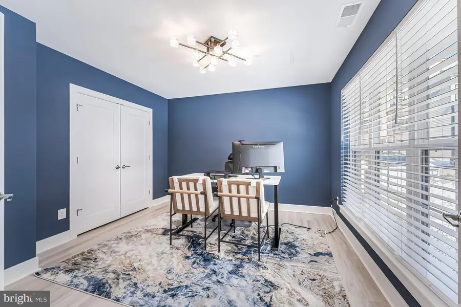 7397 Blade Dr, Falls Church, VA 22042 - #3