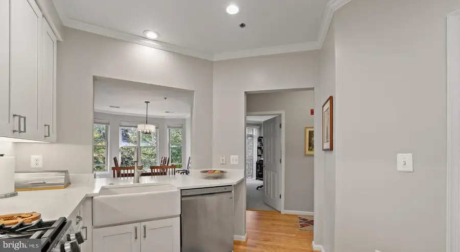 1851 Stratford Park Pl #204, Reston, VA 20190 - Image #3