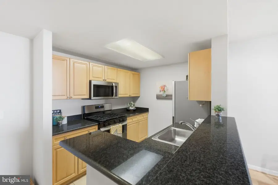 2726 Gallows Rd #510, Vienna, VA 22180 - Image #3