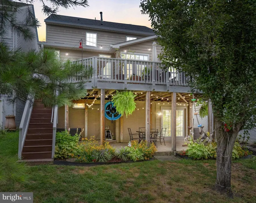 9028 Harrover Pl, Lorton, VA 22079 - #3