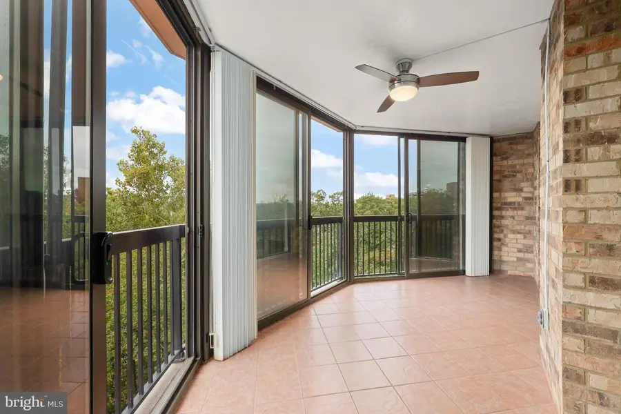5904 Mount Eagle Dr #510, Alexandria, VA 22303 - #2