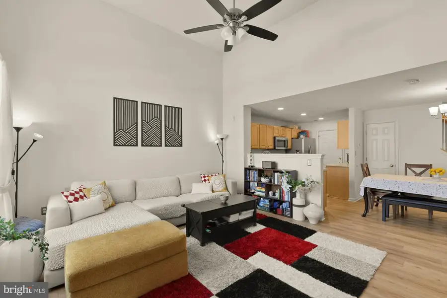 1887 Crescent Park Dr #111a, Reston, VA 20190 - #3