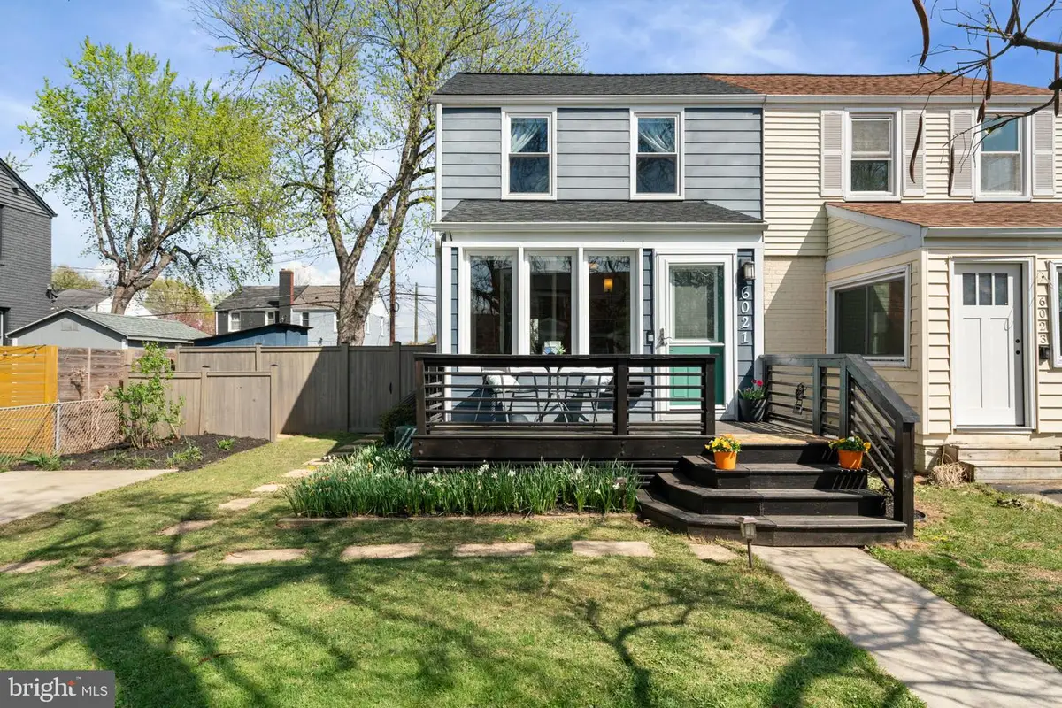 6021 Williamsburg Rd, Alexandria, VA 22303 - #1