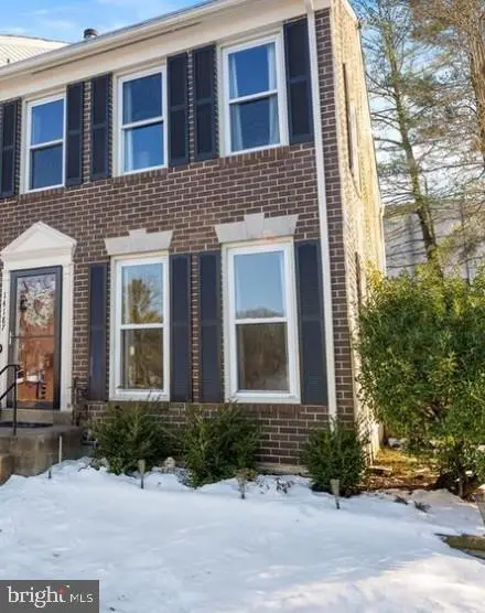 14187 Royal Oak Ln, Centreville, VA 20120 - Image #1