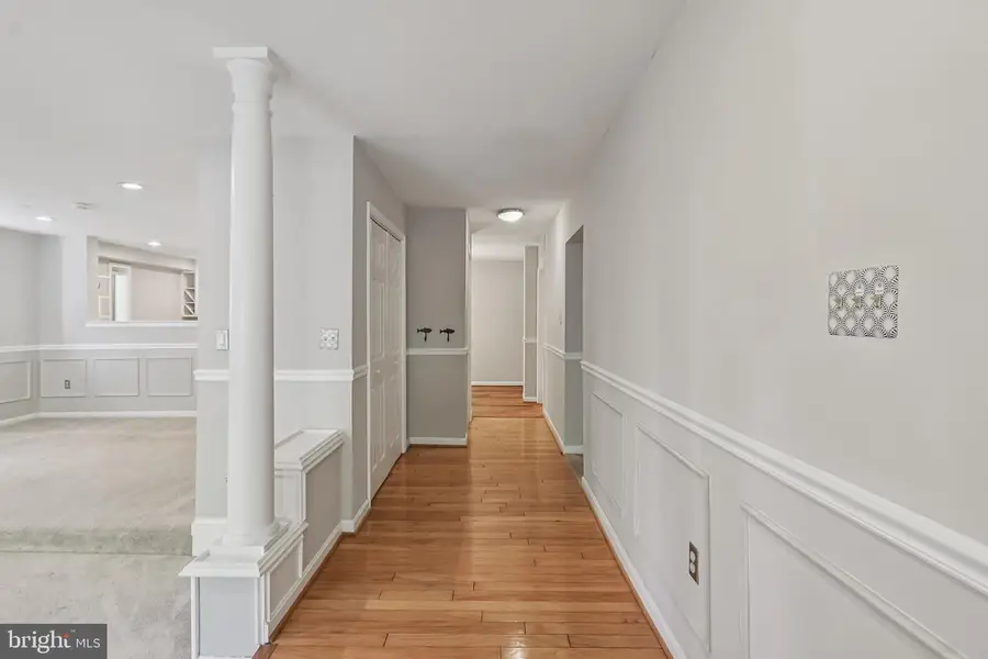 3769 Persimmon Cir, Fairfax, VA 22031 - #2