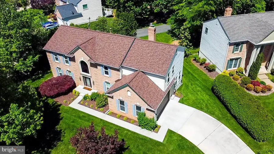 5408 Heatherford Ct, Fairfax, VA 22030 - #2