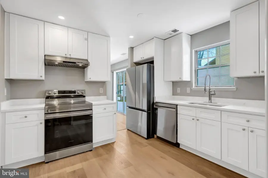 13512 Apple Barrel Ct, Herndon, VA 20171 - #3