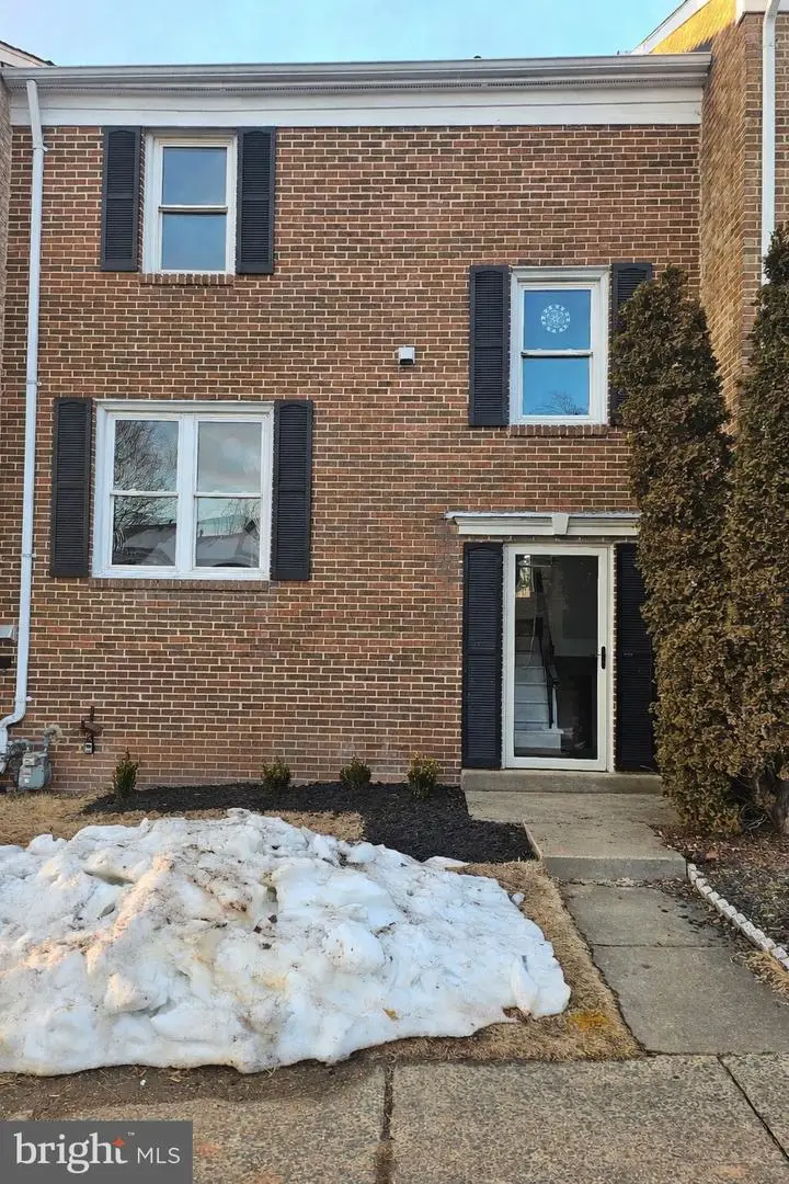 5506 Kendrick Ln, Burke, VA 22015 - #1