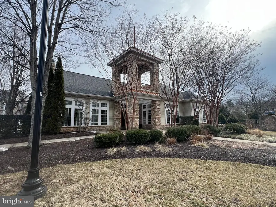 5107-d Travis Edward Way #d, Centreville, VA 20120 - #2