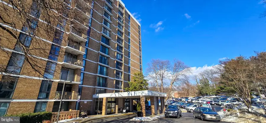 2311 Pimmit Dr #815, Falls Church, VA 22043 - #2