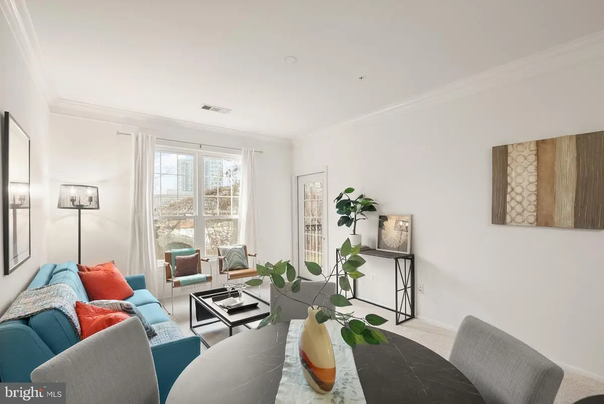 1601 Spring Gate Dr #1116, McLean, VA 22102 - #1