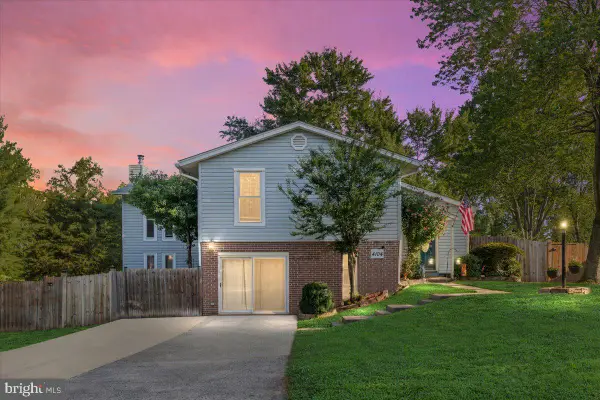 4104 Hamlin Ave, CHANTILLY, VA 20151