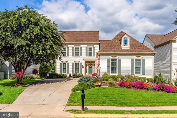 11916 Parkside Dr, FAIRFAX, VA 22033