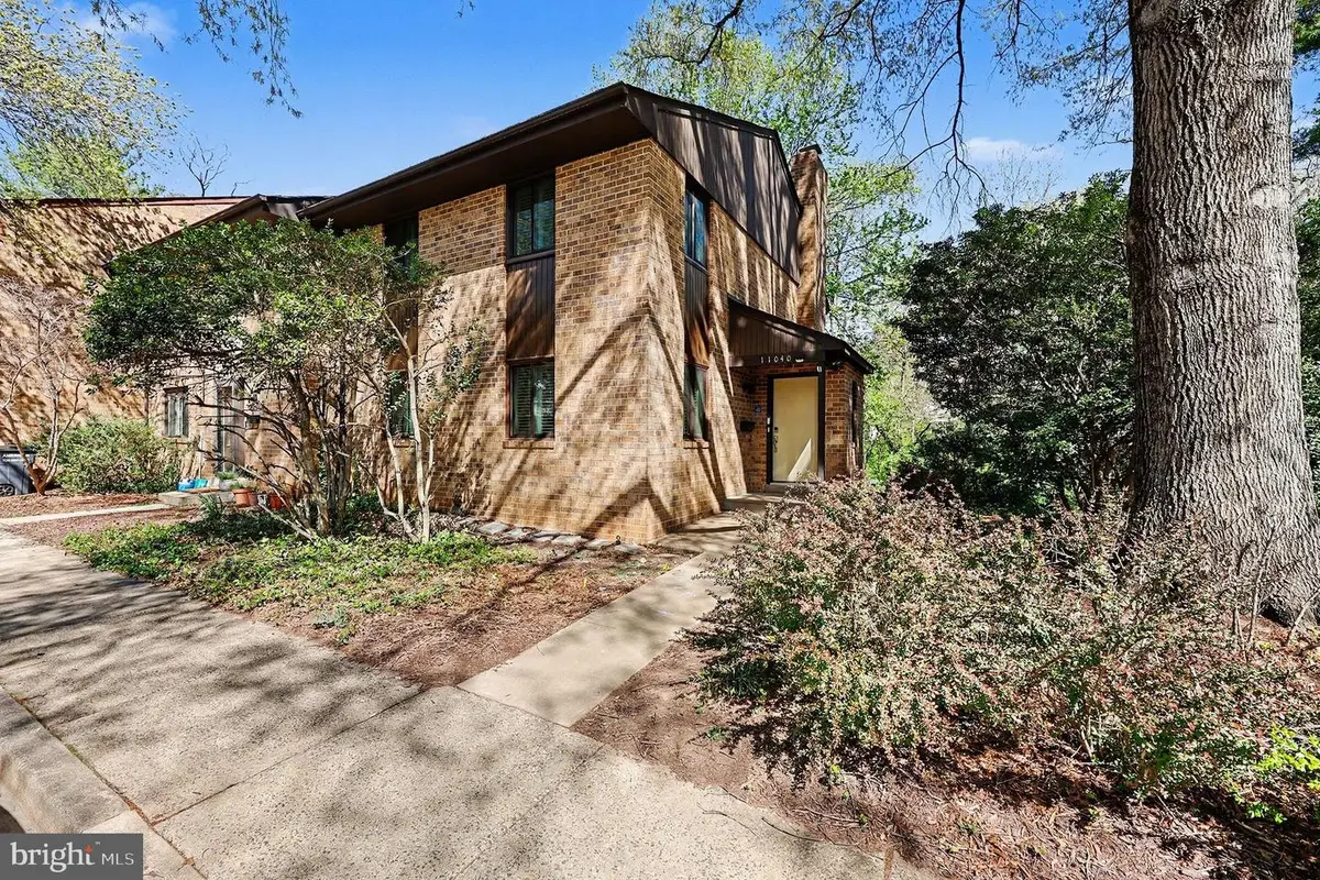 11040 Saffold Way, Reston, VA 20190 - #1