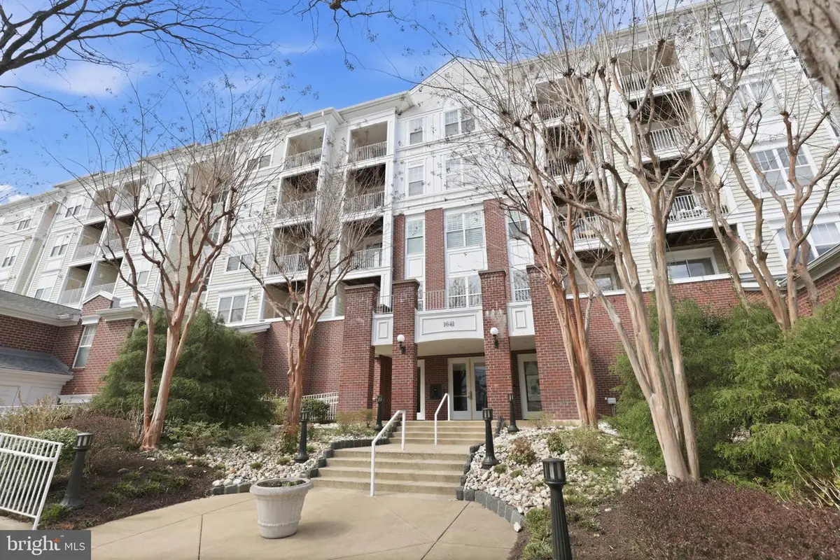 1641 International Dr #114, McLean, VA 22102 - #1