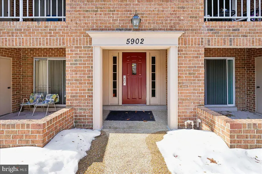 5902 Cove Landing Rd #304, Burke, VA 22015 - #3